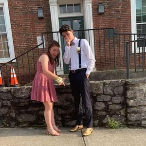 Meet your Posher, Logan